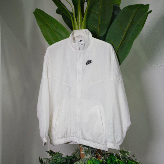 Nike Giacca Sportswear Essential Bianca