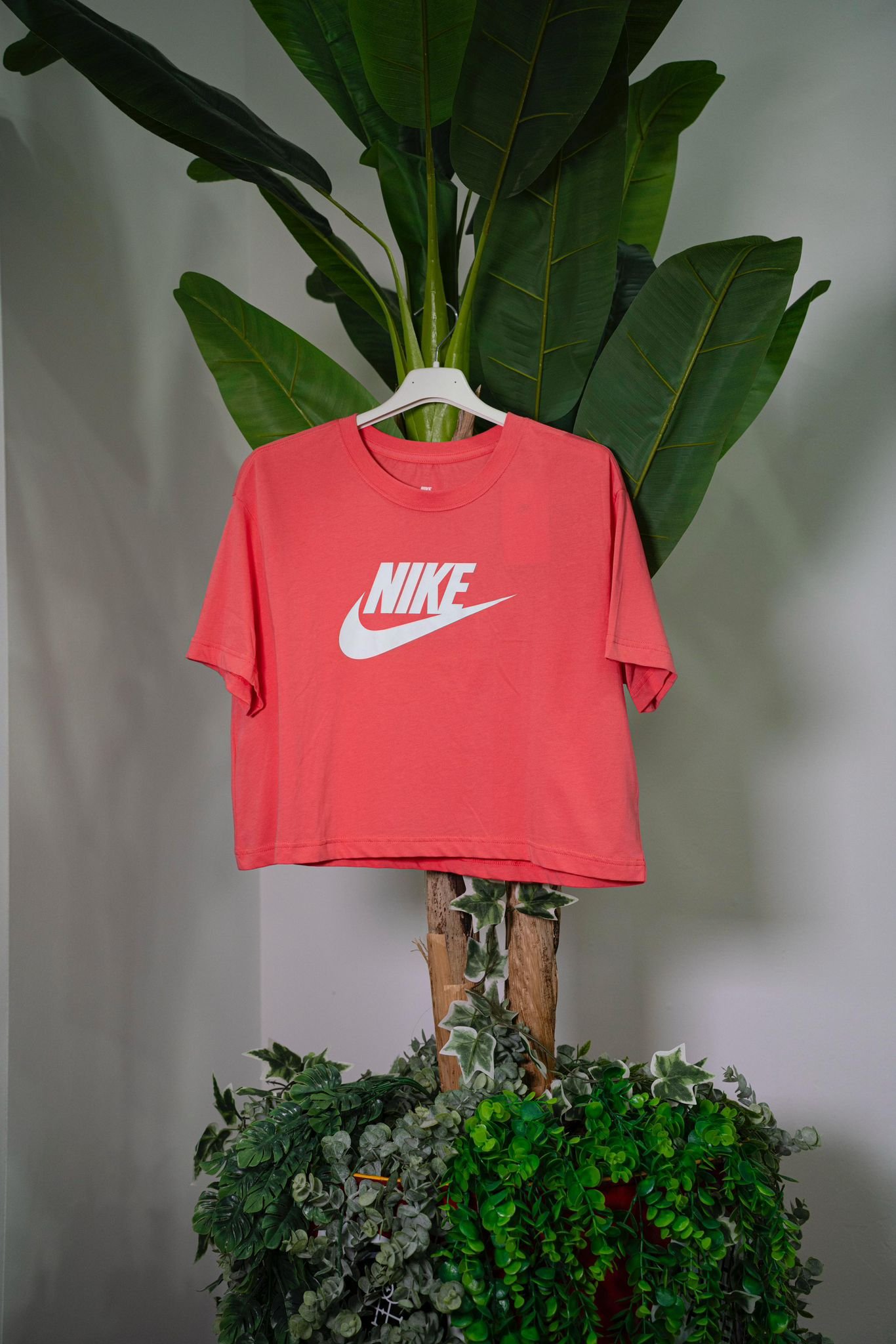 Nike T-shirt Crop Corallo - immagine 2