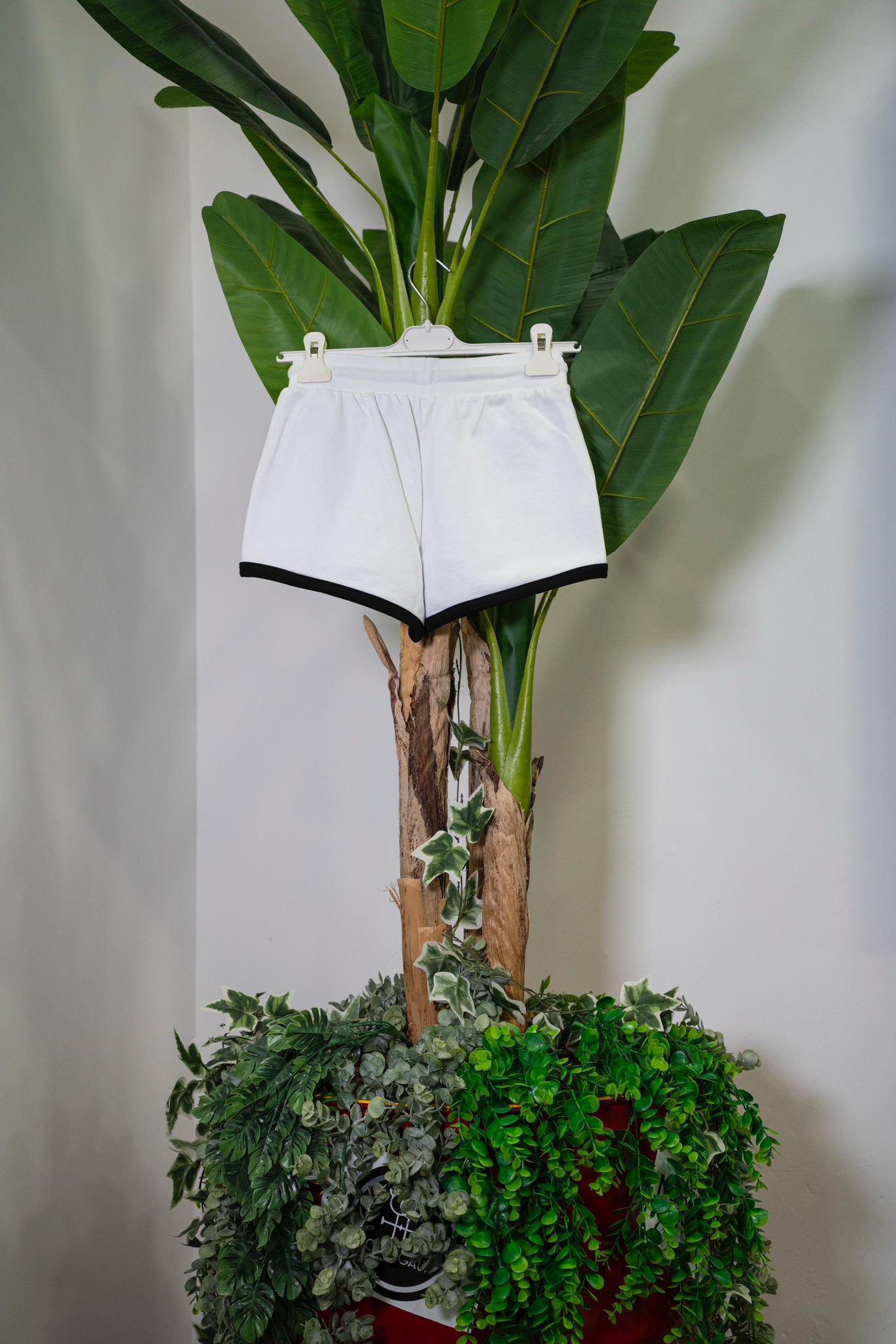 Gaelle Shorts Bianchi in Felpa  - immagine 2