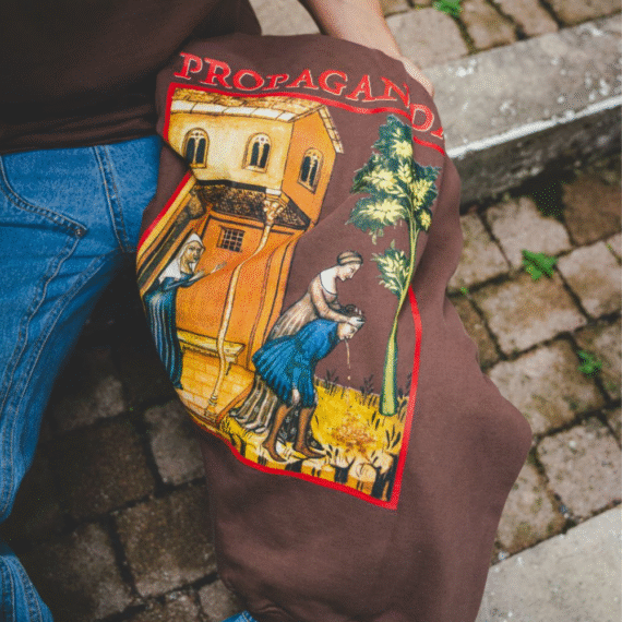 PROPAGANDA PUKE HOODIE BROWN