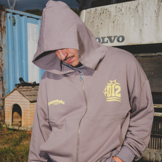 Zip Hoodie “Cruel Season” Italiano Grey