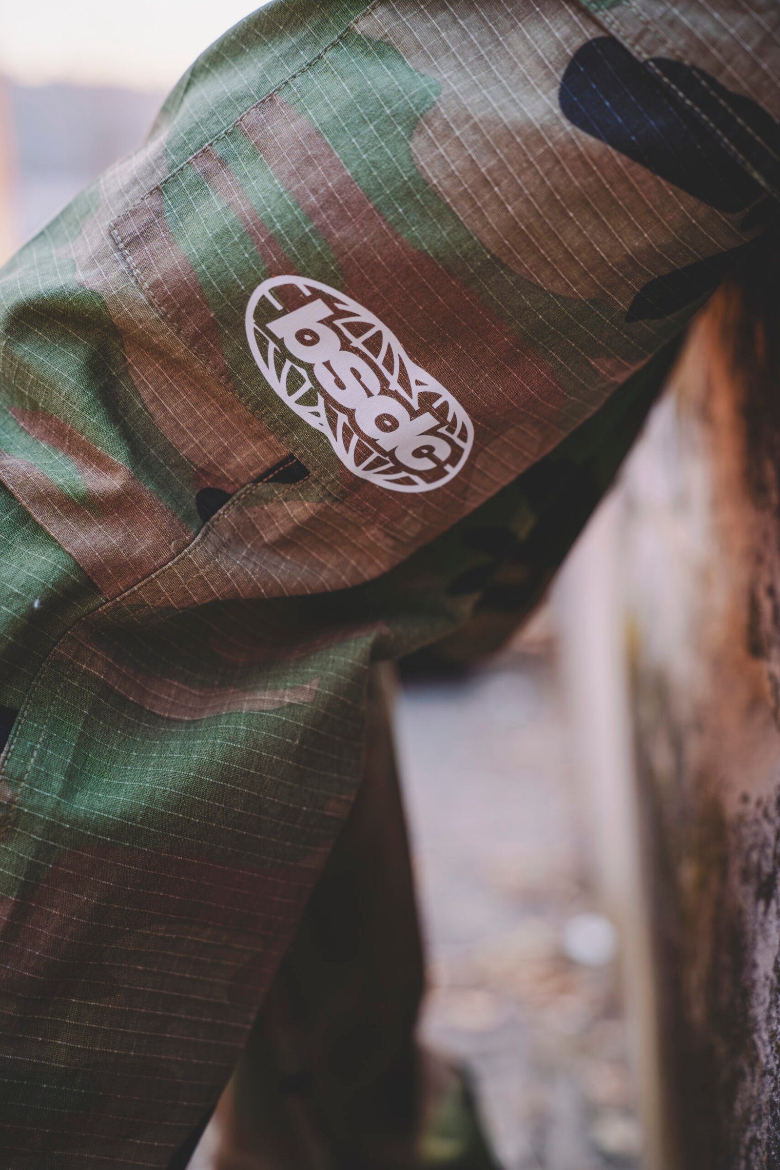 CARGO PANTS "WORLD TOUR" MILITARY - immagine 4