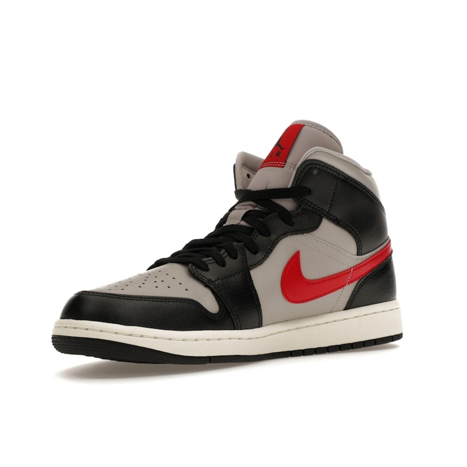 WMNS AIR JORDAN 1 MID - immagine 2