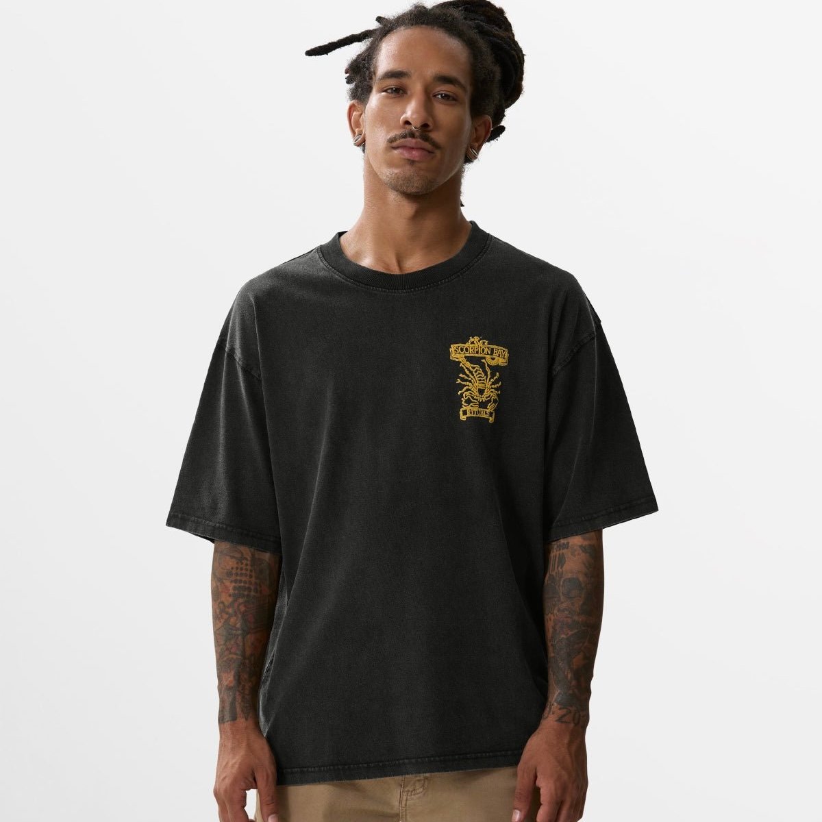 SCORPION BAY T-SHIRT STAMPATA ''SCORPION ROSES''