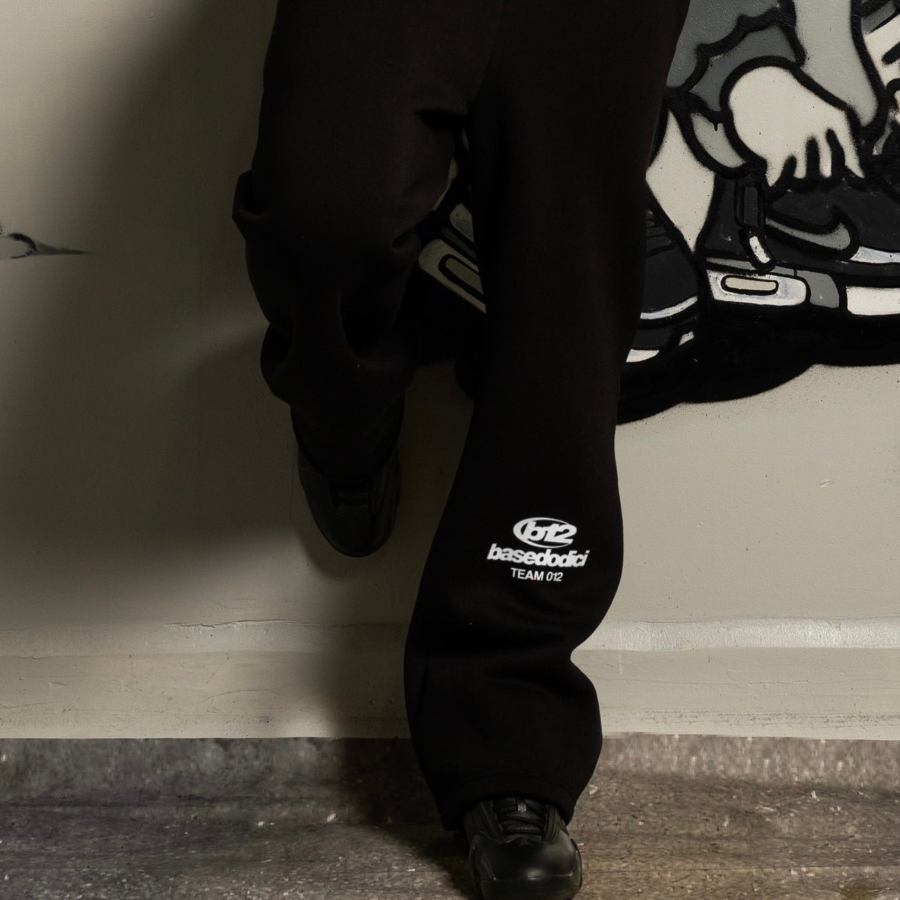 BASEDODICI FLEECE PANTS ''TEAM012'' LOGO BLACK/WHITE