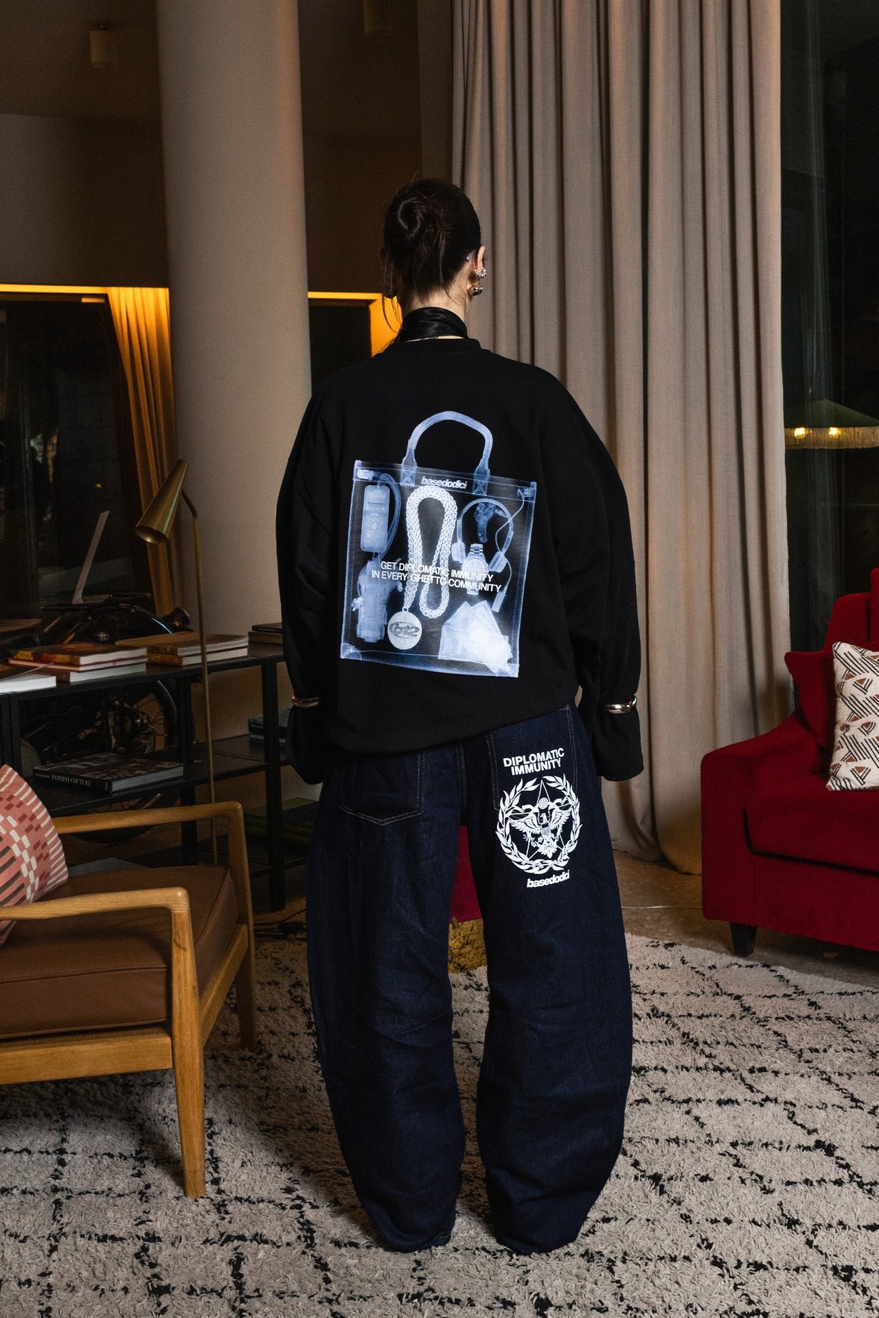 BASEDODICI LONGSLEEVE ''WORLD TOUR'' X-RAY BLACK - immagine 4