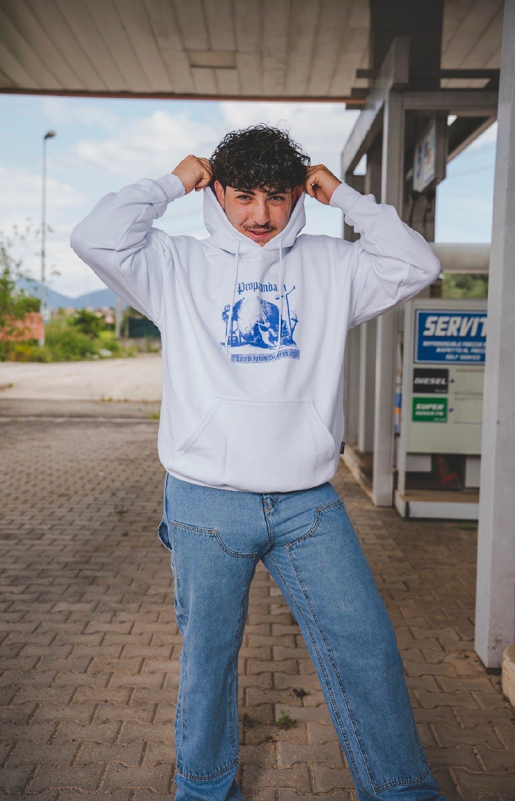 PROPAGANDA HOODIE DOLOR WHITE - immagine 2