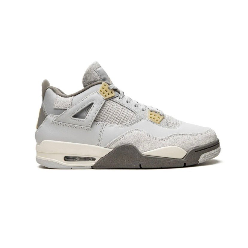 AIR JORDAN 4 RETRO SE CRAFT PHOTON DUST