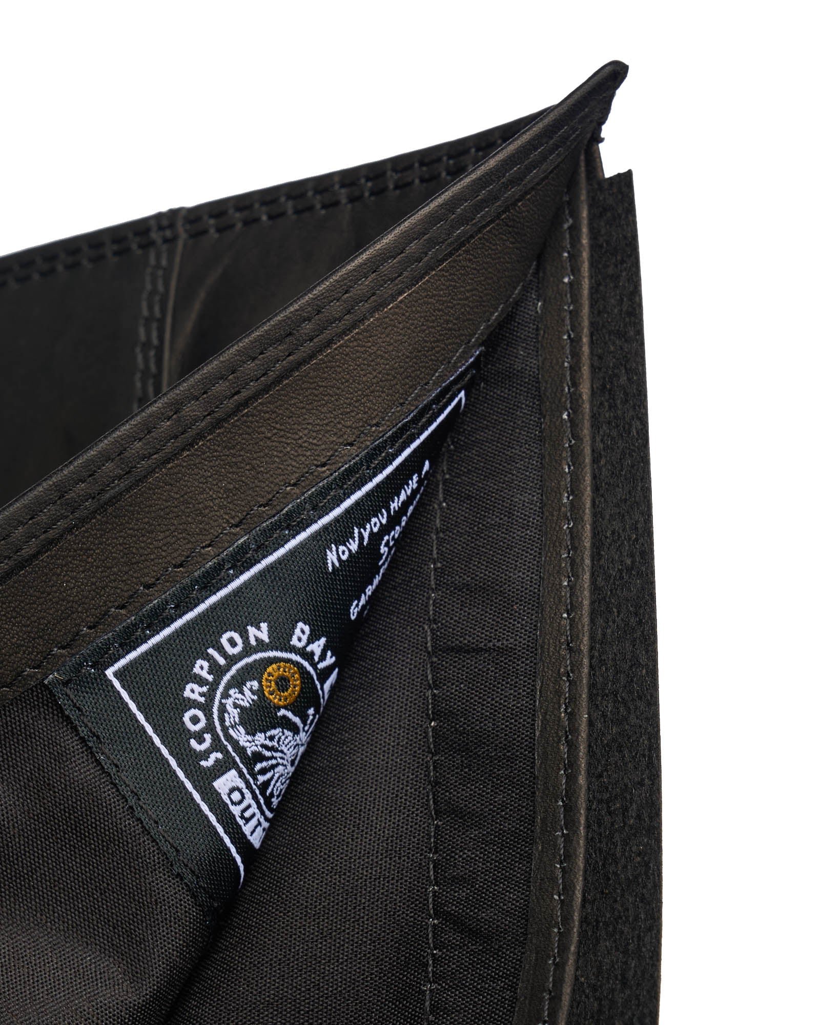 SCORPION BAY PORTAFOGLIO IN PELLE CON SCRITTA E LOGO IMPRESSI - immagine 6