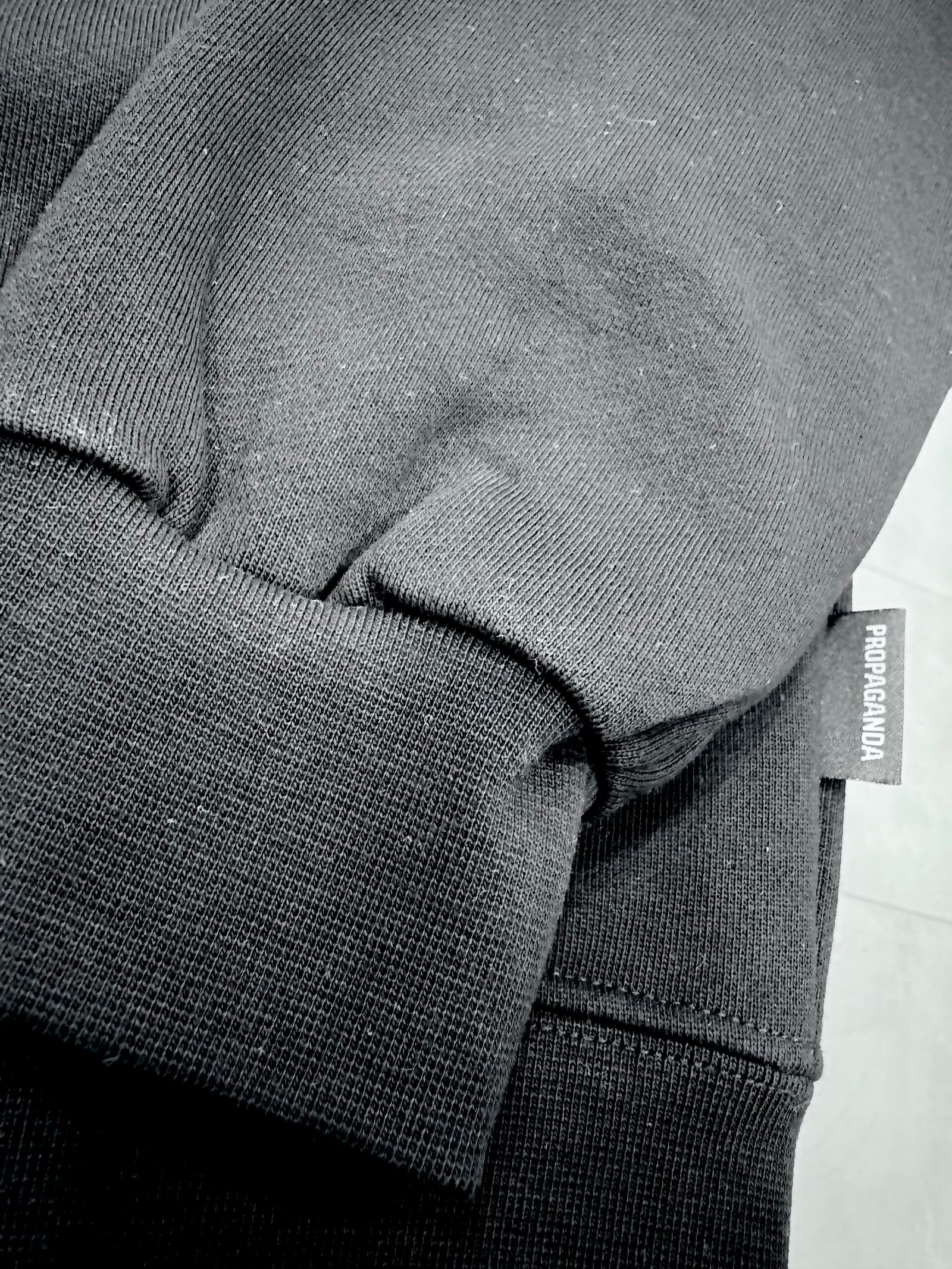 PROPAGANDA CREWNECK HELLO WOMAN BLACK - immagine 4