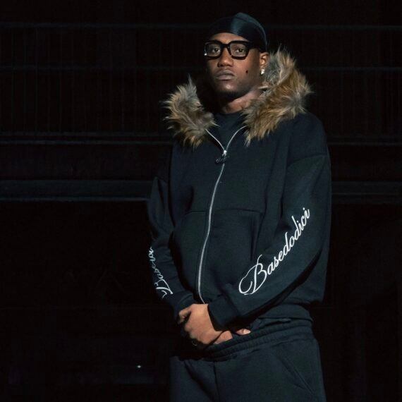 BASEDODICI FULL ZIP ''RUDE DIAMOND'' FAUX FUR SCRIPT BLACK