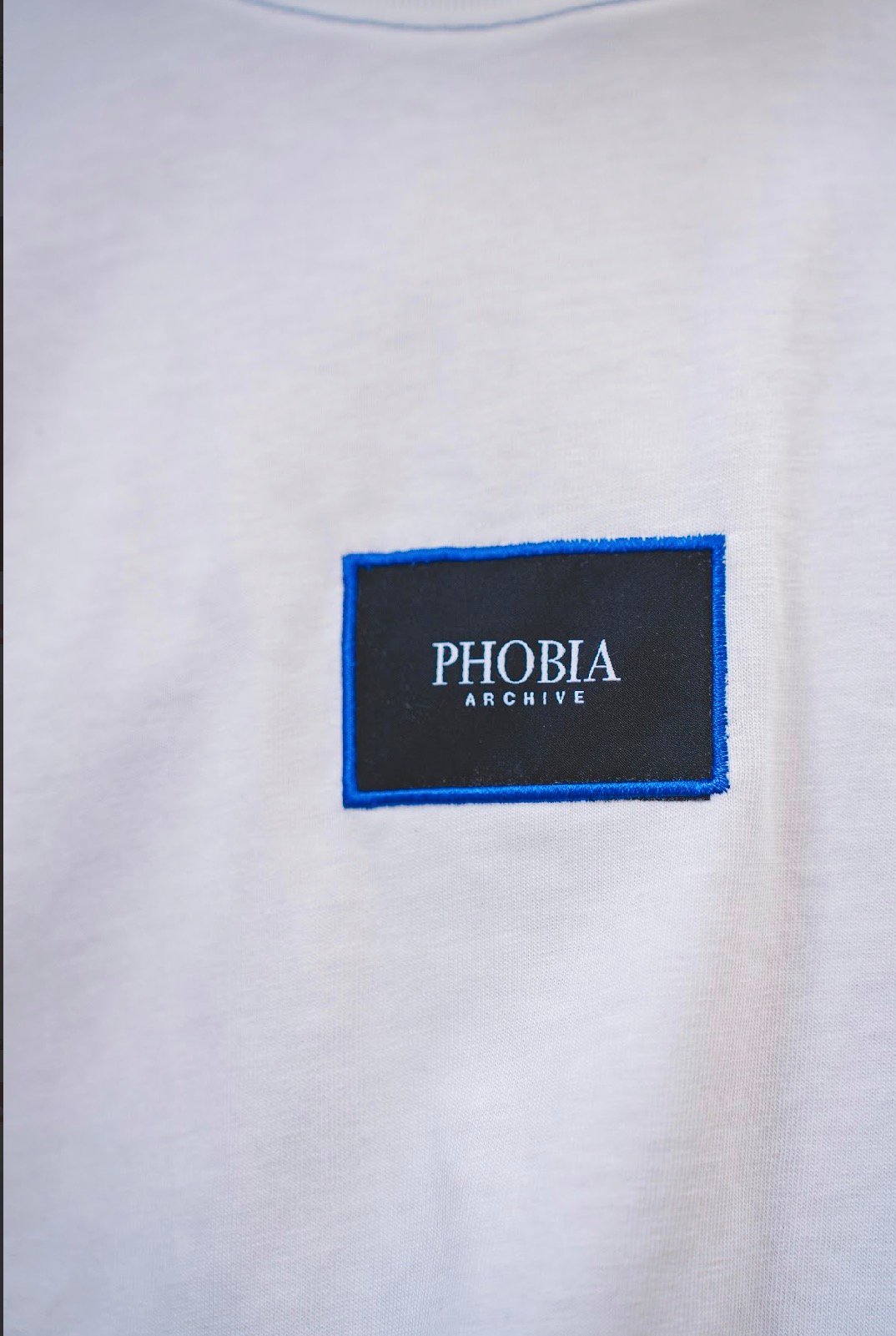 PHOBIA OFFWHITE TEE WITH EMBROIDERED - immagine 3
