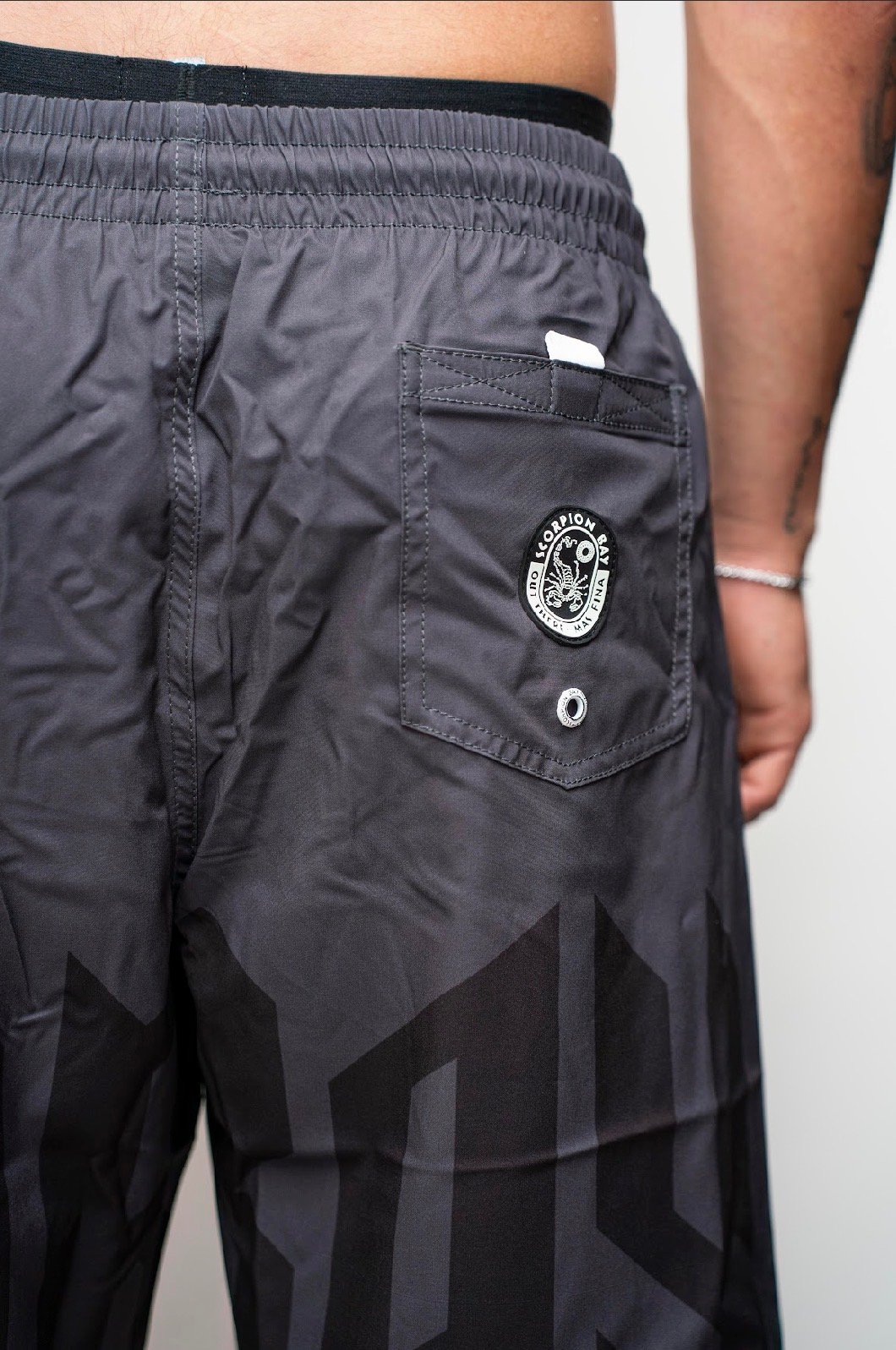 SCORPION BAY COSTUME JAM STAMPA ''GOTHIC LETTERING'' UOMO - immagine 7